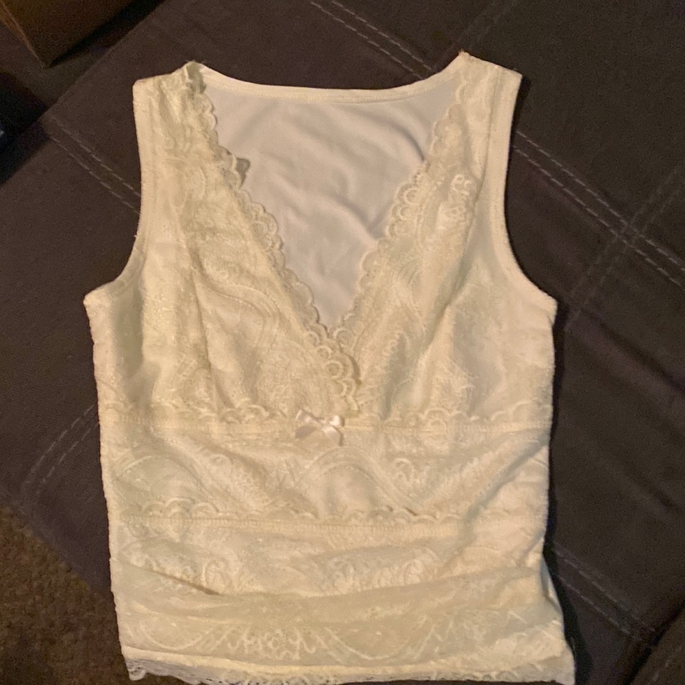Amazon laced off white shirt, size small.